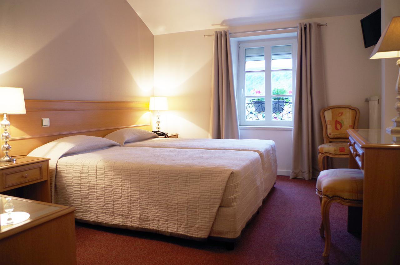 Hotel Le Roosevelt Givet Exterior foto